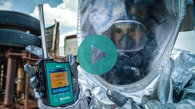 Mira DS handheld analyzer for drugs, explosives, and hazardous materials
