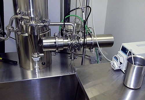 In-line particle size analyzer installed on the existing line from a GEA Spray Dryer type SDMicro.