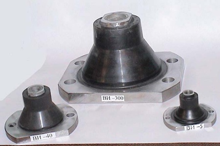 Examples of basic rubber isolators (Image Courtesy of Boris Shapiro via Wikimedia Commons)