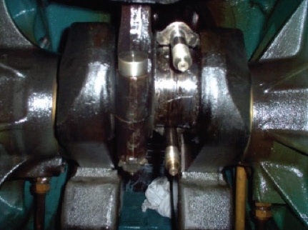 Oil analysis identified problem in piston compressor