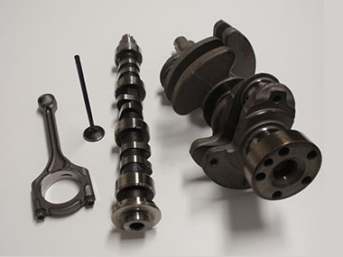 Various forged products used in vehicles.