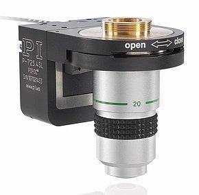 Highly integrated piezo flexure positioning device for high-precision nano-focus applications in microscopy and surface metrology.
