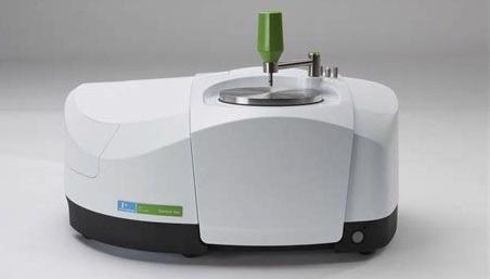 PerkinElmer Spectrum Two with Universal Attenuated Total Reflectance accessory.