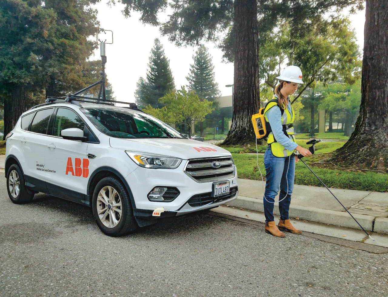 MobileGuard™ ready to perform natural gas survey with a technician pinpointing gas leak with MicroGuard™.