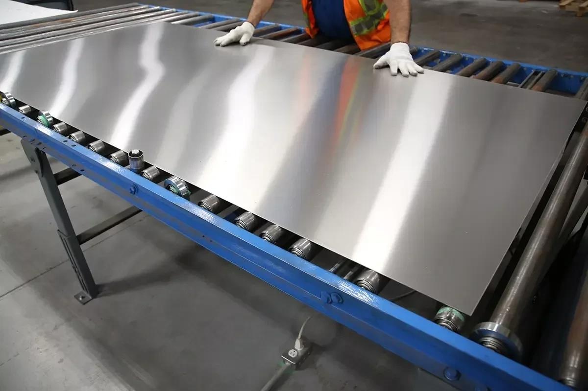What is a Stainless-Steel Surface Finish?