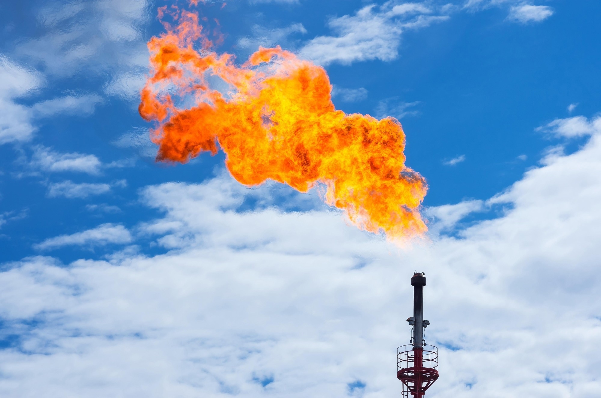 Advancements and Challenges in Flare Gas Measurement Technologies for Environmental Compliance and Efficiency