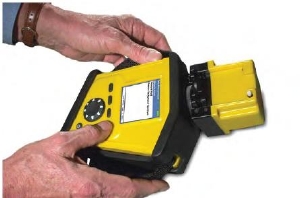 FluidScan Handheld Lubricant Condition Monitor