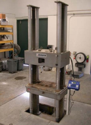 Universal Testing Machine - A Case Study on Retrofitting Baldwin Screw Gear UTM by Admet Materials Testing Equipment