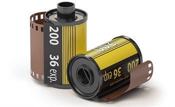 Using the Discoloration of Steel Sheets to Produce Photo Film Canisters