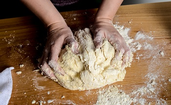 Baking Absorption of Bread Flour: Sponge Method and Dough Method
