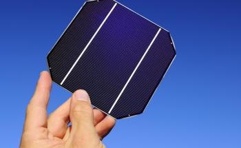 什么材料被用来制造太阳能电池板？