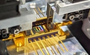 Lithium Niobate on Insulator (LNOI) – A Promising Material for Photonic Integrated Circuits (PICs)