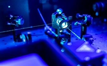 Alternatives to Metals in Optical Pumping Cavities of Lasers