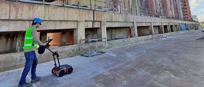 Compact Ground Penetrating Radar System for Locating Utilities: UtilityScan
