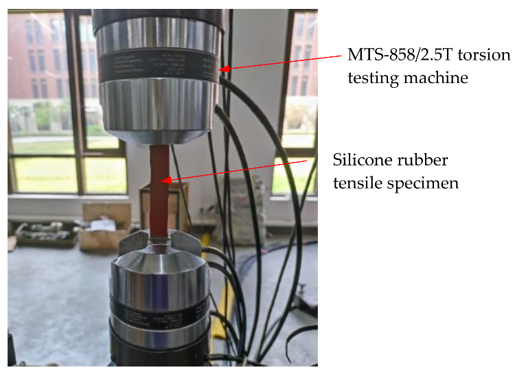 The experimental device of a uniaxial tensile test.