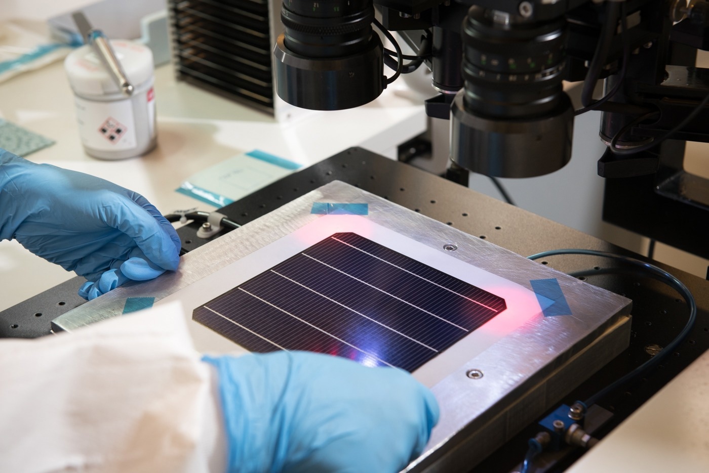 Environmental Impact of Perovskite-On-Silicon Solar Cells Across Lifetime Analyzed