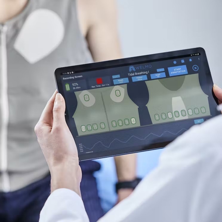 Novel Wearable Vest for Long-Term Lung Monitoring