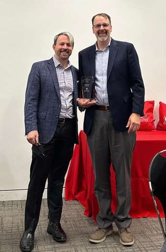 Genral Plastics CEO Receives 2023 Distinguished Chemistry Award