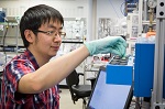 New Insight into the Rapid Charging and Draining of Lithium Batteries