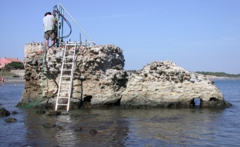 Study Reveals Corrosive Seawater Strengthened Ancient Roman Structures
