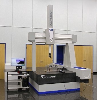 New Coordinate Measuring System for Inspecting Complex Components