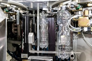 For More Efficient Processes: KHS Develops a Digital Control System for PET Bottle Production