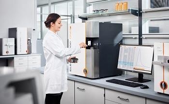 Rapid and Reliable Oxygen / Nitrogen / Hydrogen Analysis in Solid Samples