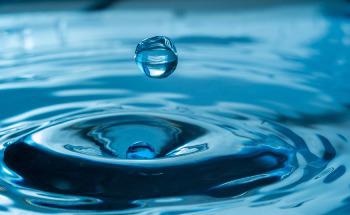 Physics of Water Drops Could Improve Design of Aircraft Design and Hydrophobic Materials