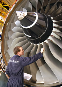 The Rolls-Royce Trent 900, the largest aero engine the company has ever built, will be unveiled along with the new Airbus A380 at a special ceremony in Toulouse on Tuesday (18 January).