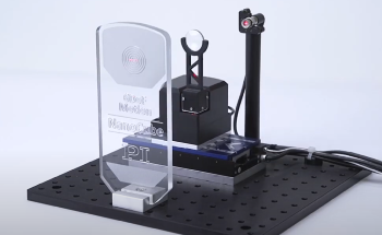 6-DOF Piezo Nanopositioning Stage for Alignment and Scanning