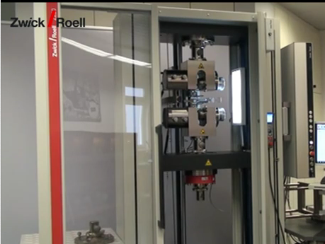 Tensile Tests on Metals with Makroxtens - Zwick Roell