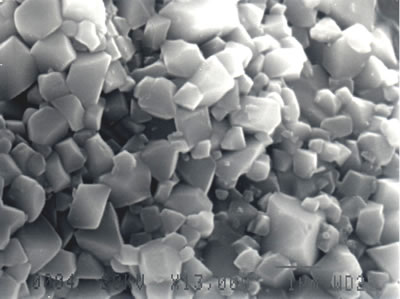 :: AZoM - Online Journal of Materials - SEM micrograph of Li1-xNi1+xO2 powder calcined at the optimum temperature and time.
